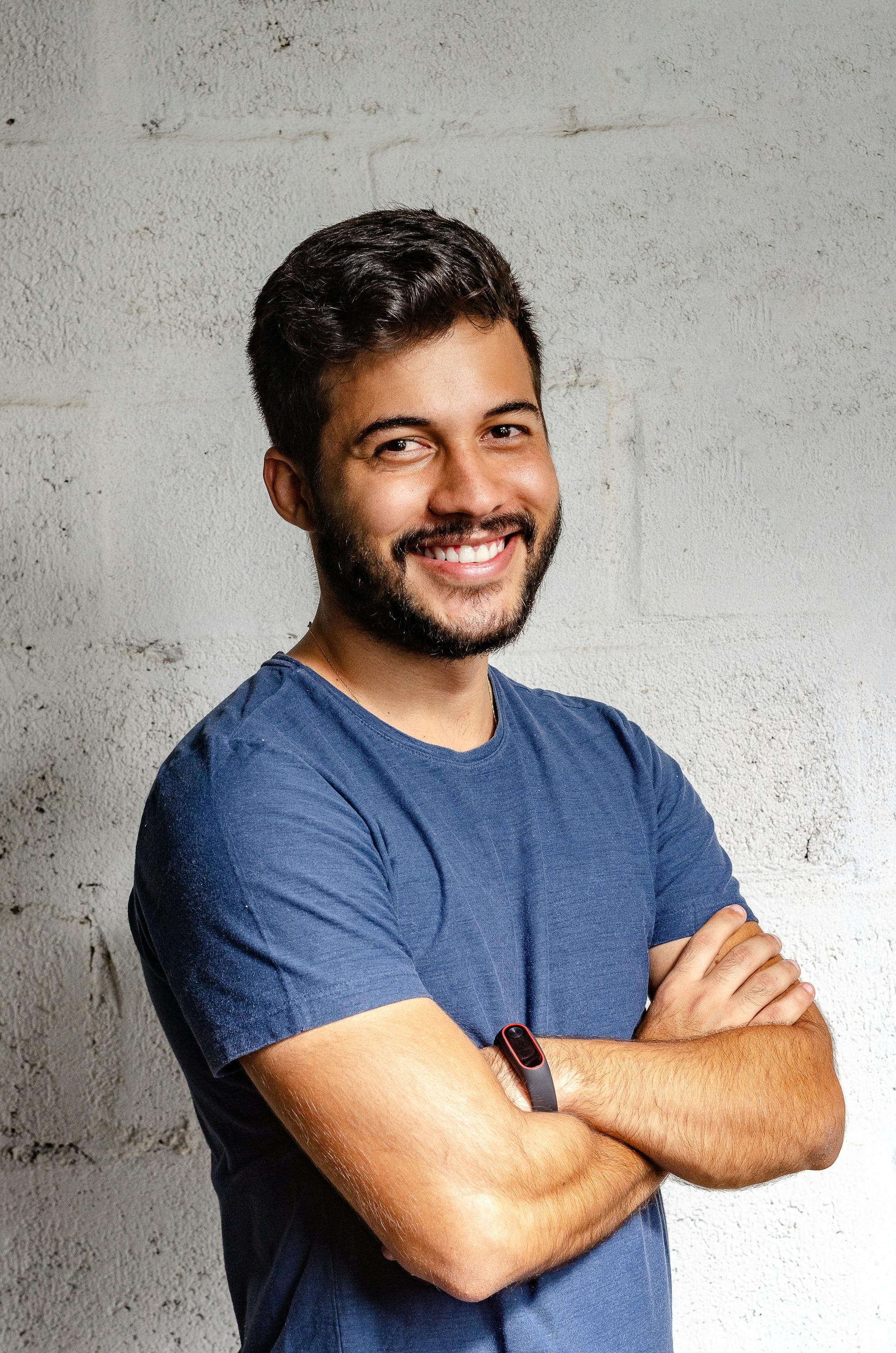 <em>Rahul T</em>